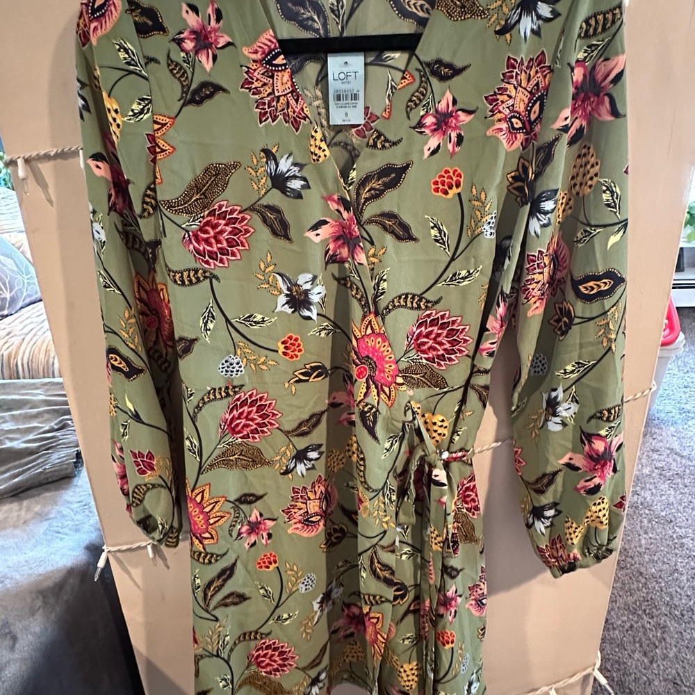 LOFT Floral Green Long Sleeve Dress NWT